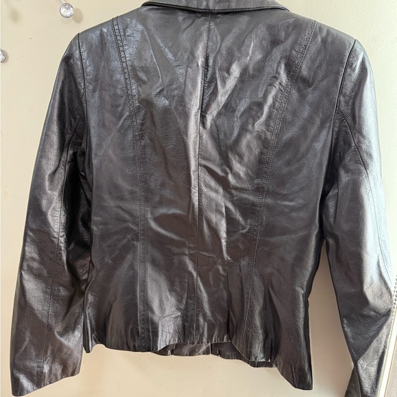 Danier Black Leather Fitted Blazer Jacket - Picture 2 of 5